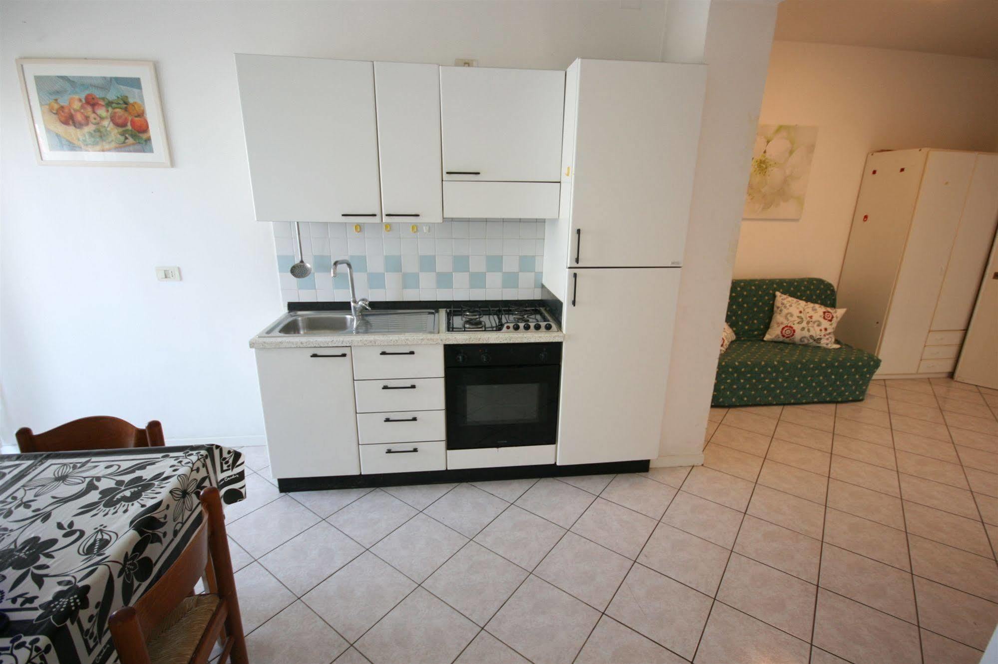 רימיני Residence Royal מראה חיצוני תמונה