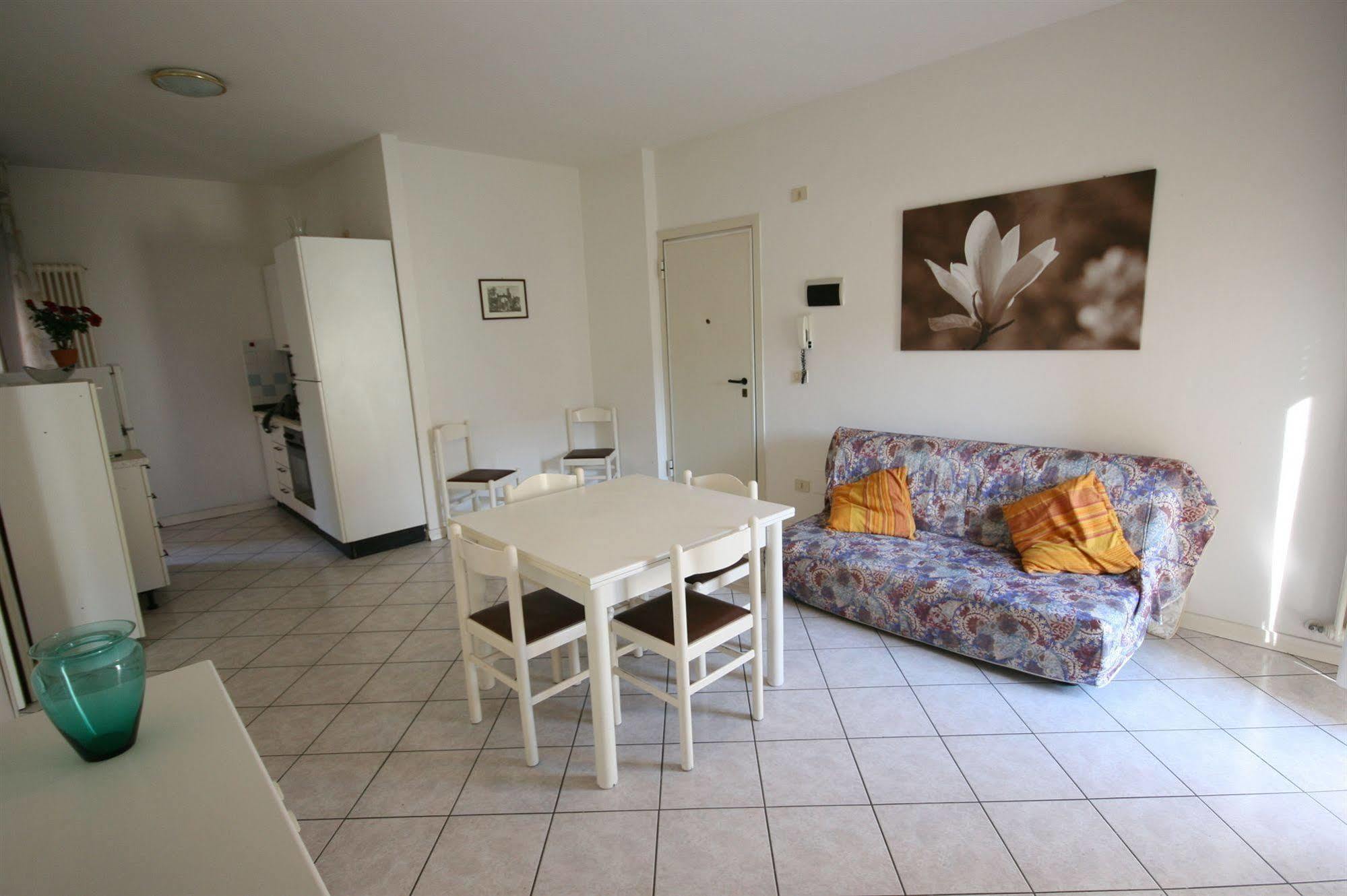 רימיני Residence Royal מראה חיצוני תמונה