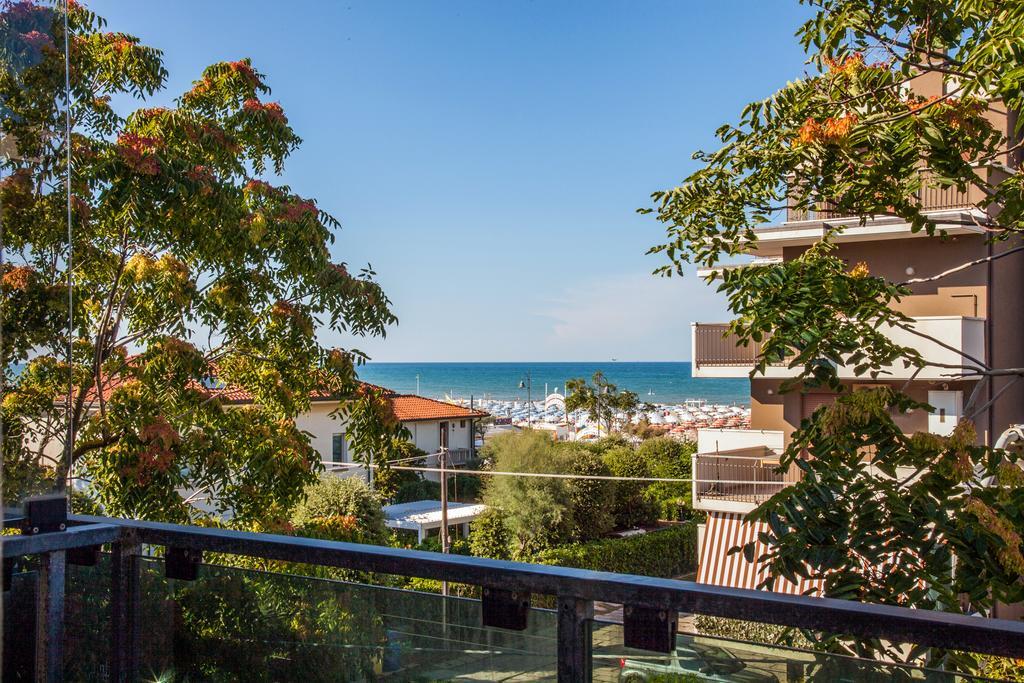 רימיני Residence Royal חדר תמונה